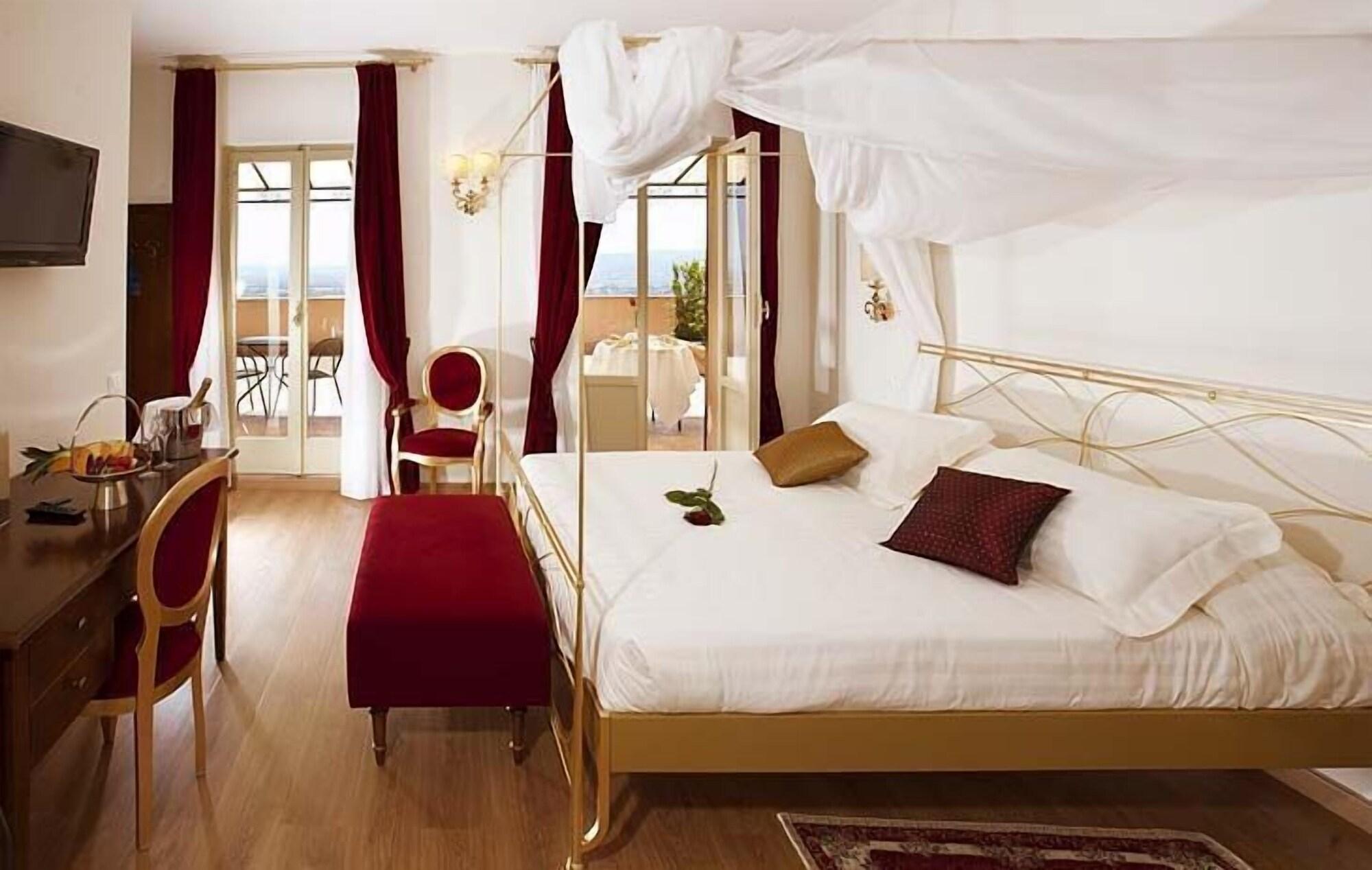 จอตโต โฮเต็ล แอนด์ สปา Hotel อัสซิซี ภายนอก รูปภาพ