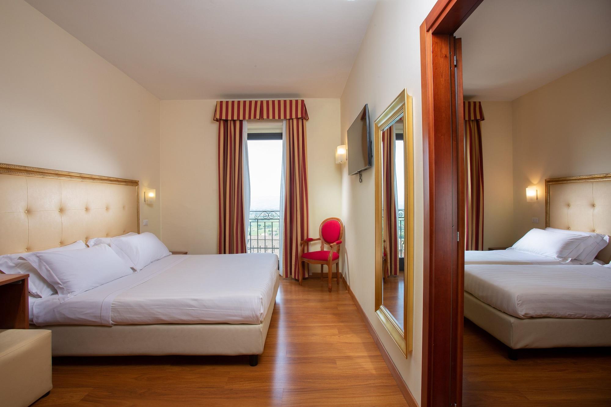 จอตโต โฮเต็ล แอนด์ สปา Hotel อัสซิซี ภายนอก รูปภาพ